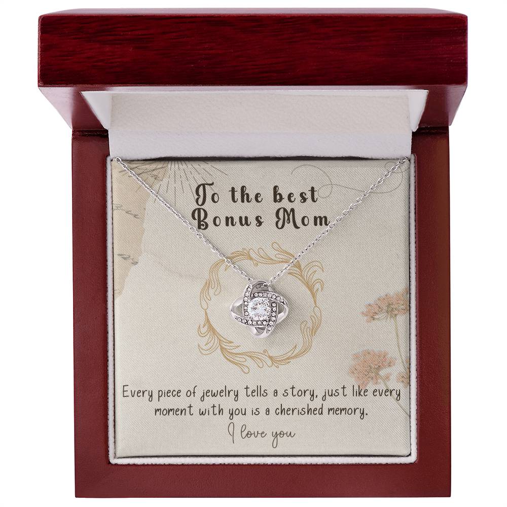 Infinite Love Knot Necklace - A Gift of Timeless Elegance for My Beloved Bonus Mom