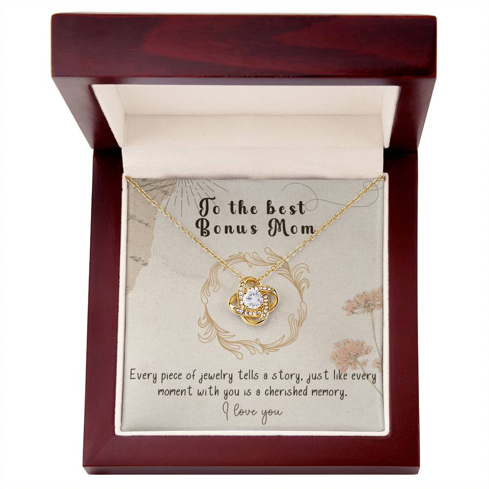 Infinite Love Knot Necklace - A Gift of Timeless Elegance for My Beloved Bonus Mom